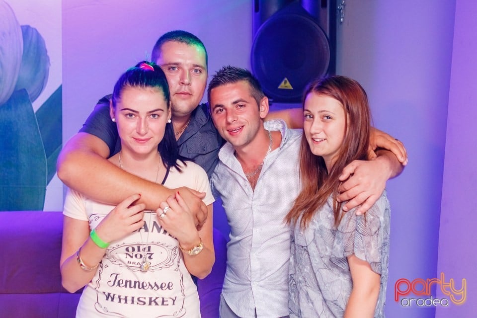 Distracţie în Zona Club, 