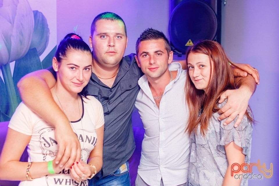 Distracţie în Zona Club, 