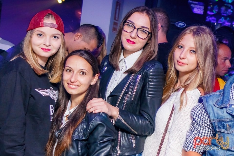 Distracţie în Zona Club, 