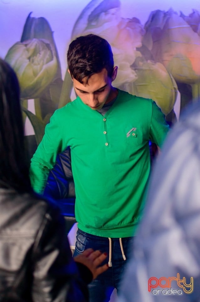 Distracţie în Zona Club,