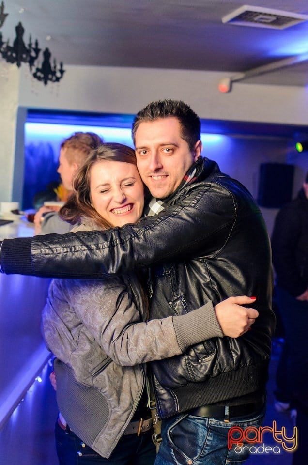 Distracţie în Zona Club,