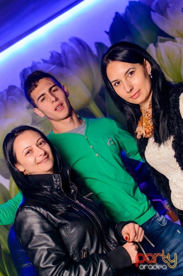 Distracţie în Zona Club,