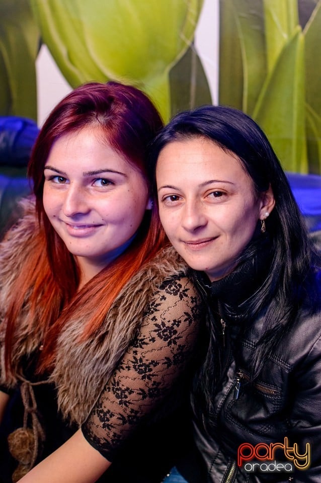 Distracţie în Zona Club,