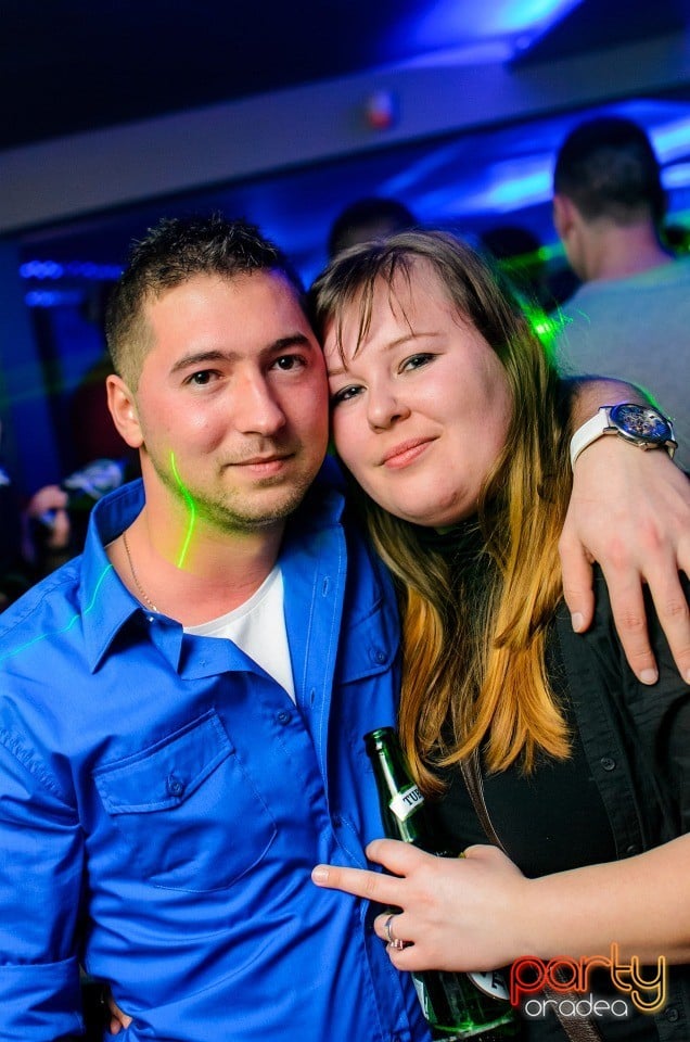 Distracţie în Zona Club,