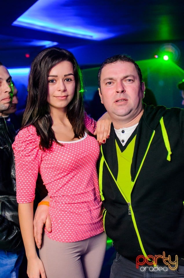 Distracţie în Zona Club,
