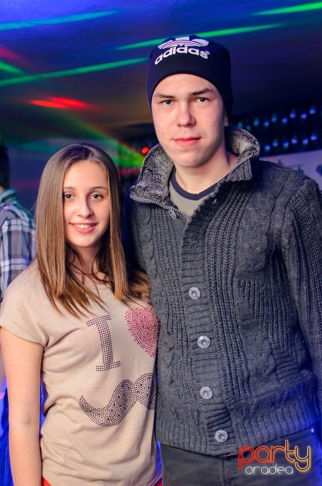 Distracţie în Zona Club,