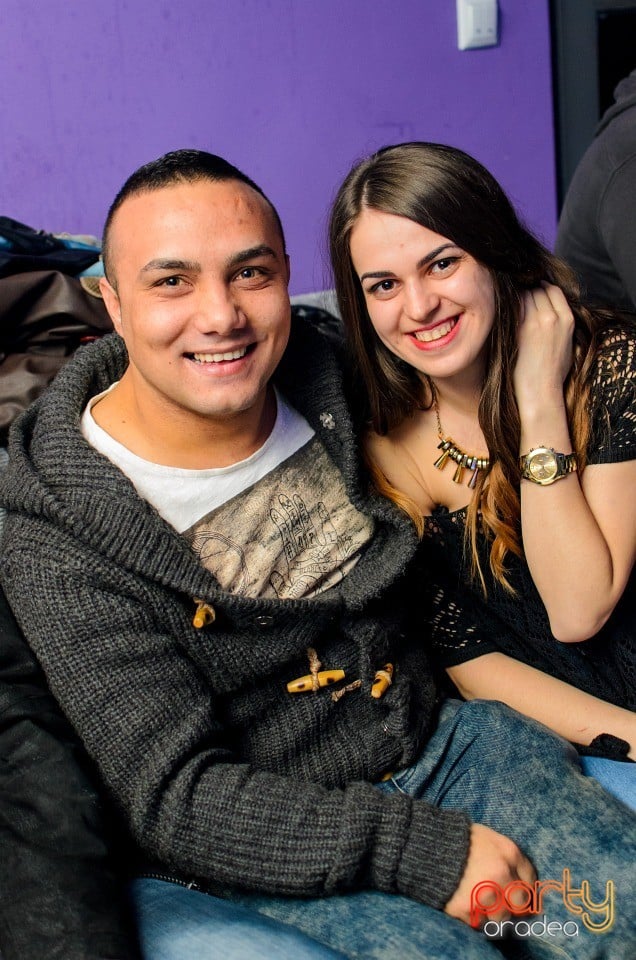Distracţie în Zona Club,