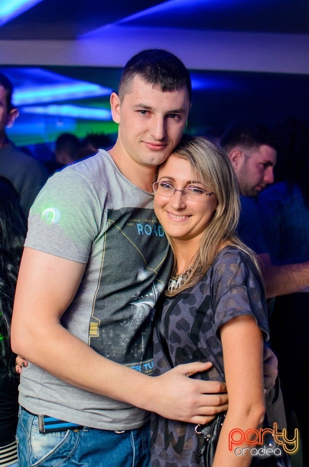 Distracţie în Zona Club,