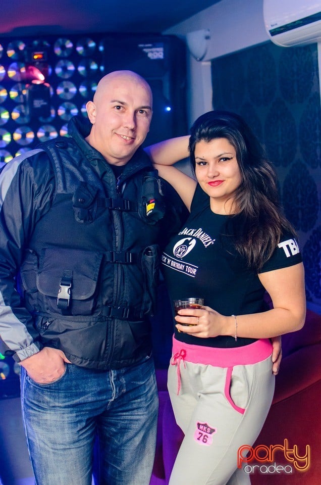 Distracţie în Zona Club,