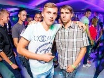 Distracţie în Zona Club