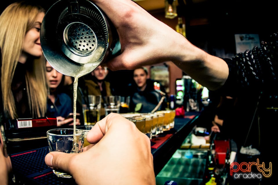 Distracție la Edison Pub, 