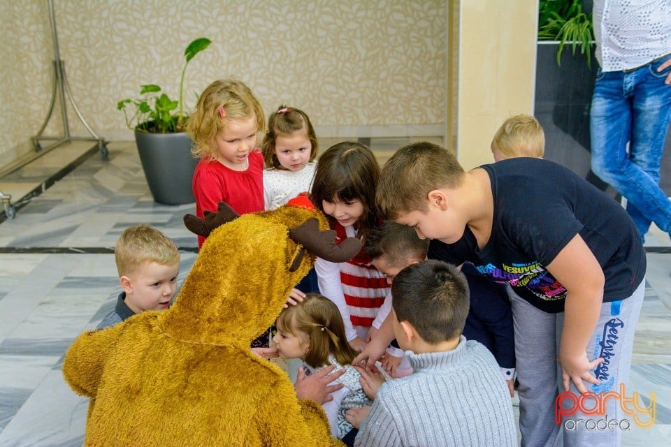 Distracţie la Hotel Termal, Hotel Termal