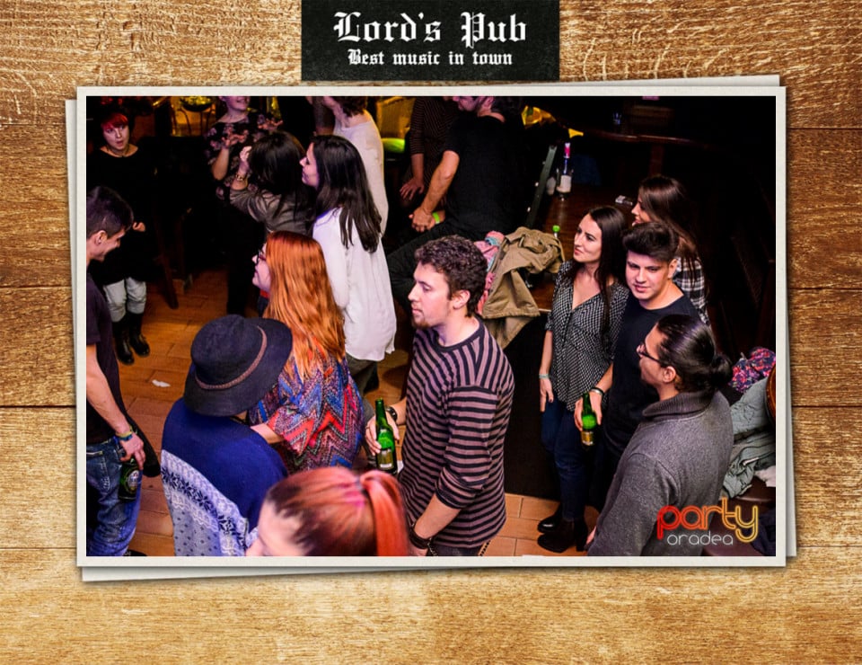Distracție la Lord's Pub, Lord's Pub