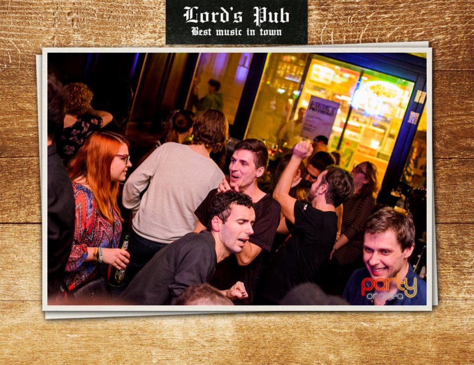 Distracție la Lord's Pub, Lord's Pub