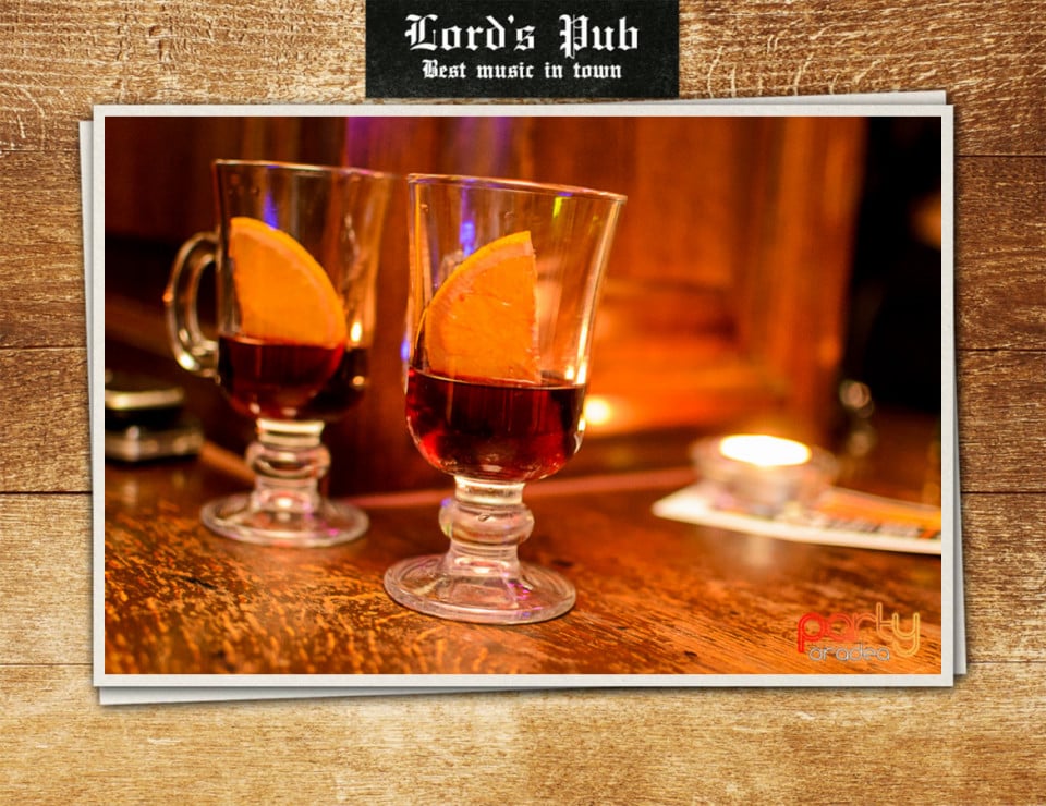 Distracție la Lord's Pub, Lord's Pub