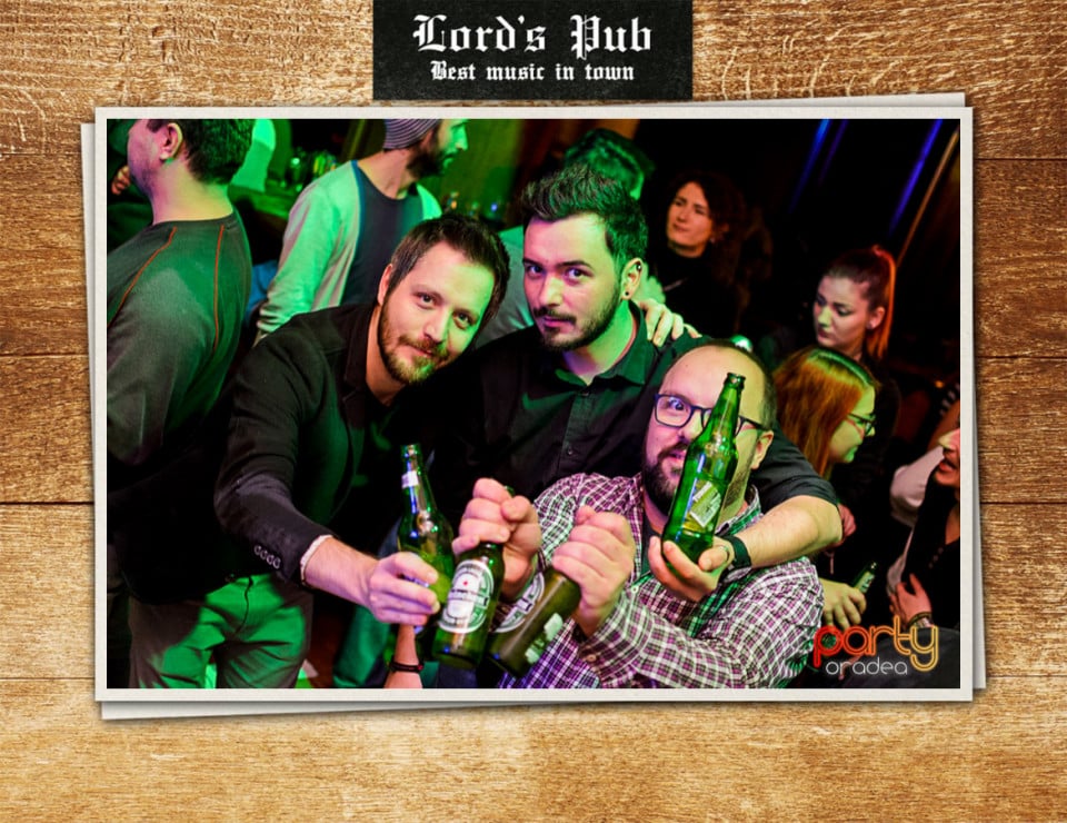 Distracție la Lord's Pub, Lord's Pub
