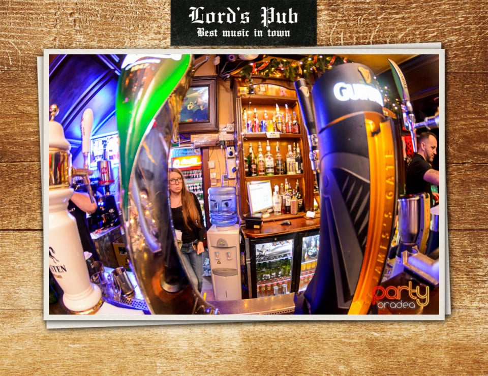 Distracție la Lord's, Lord's Pub