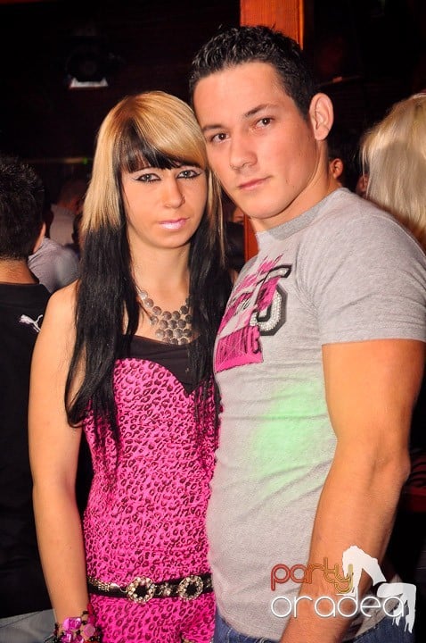 Distracţie la maxim în Disco Faház, 