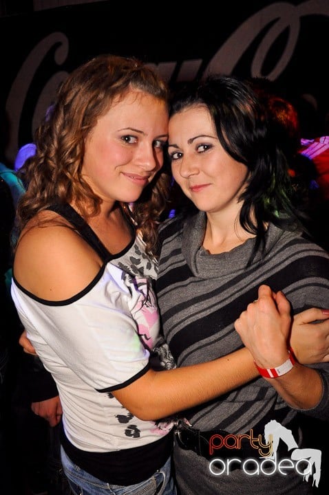 Distracţie la maxim în Disco Faház, 