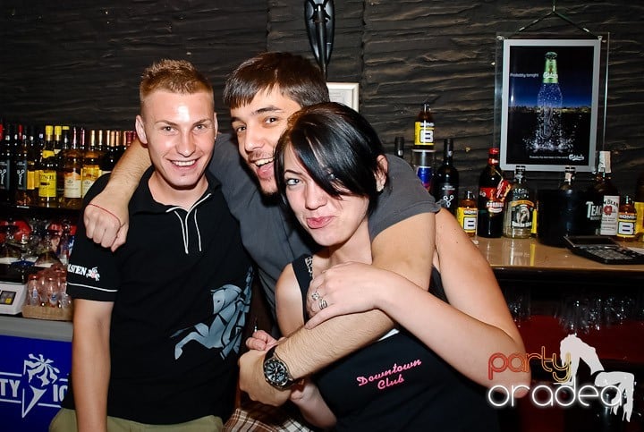 Distracţie la superlativ în Downtown, 