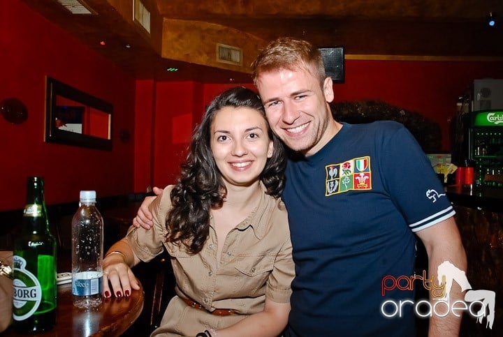 Distracţie la superlativ în Downtown, 