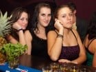 Distracţie mare în Club Atti's