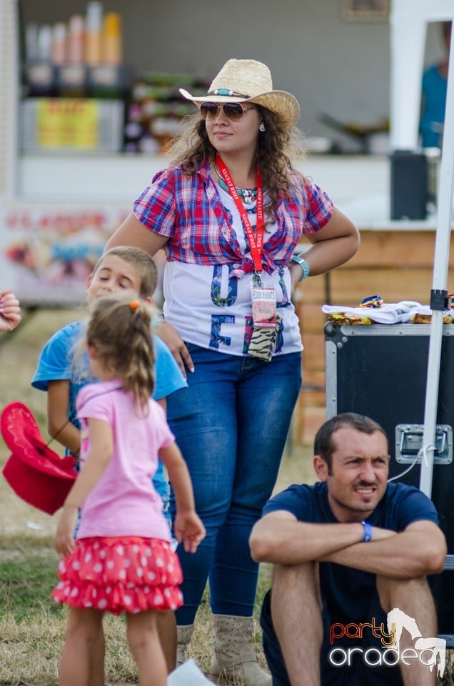 Distractie si concursuri la Rodeo, Băile Felix