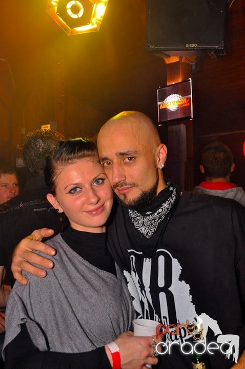 Distracţie şi voie bună în Disco Faház, 