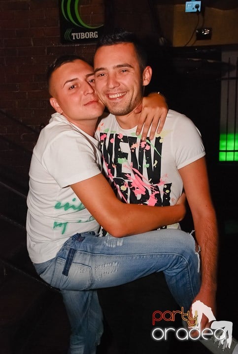 Distracţie şi voie bună în Downtown, 