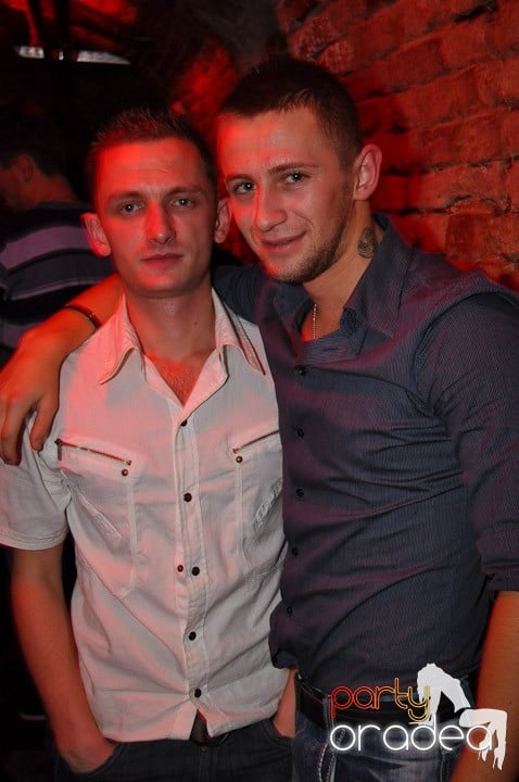 Distracţie şi voie bună în Escape, 