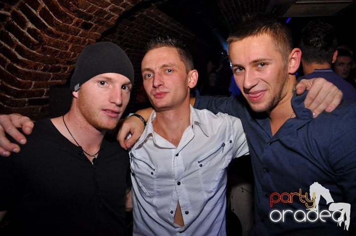 Distracţie şi voie bună în Escape, 