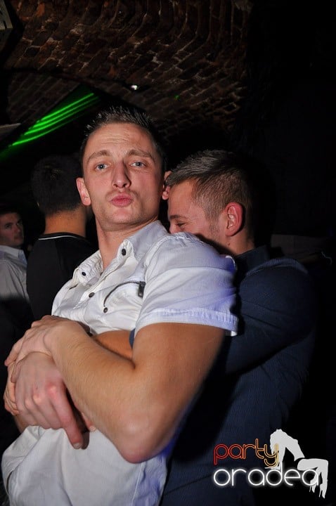 Distracţie şi voie bună în Escape, 