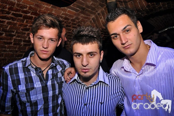 Distracţie şi voie bună în Escape, 