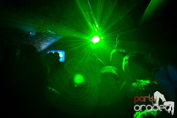 Distracţie şi voie bună în Escape, 