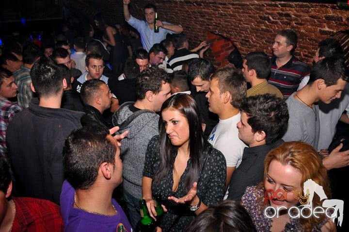 Distracţie şi voie bună în Escape, 