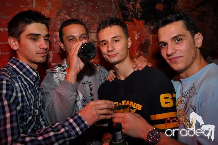 Distracţie şi voie bună în Escape, 