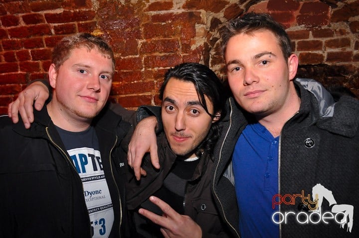 Distracţie şi voie bună în Escape, 