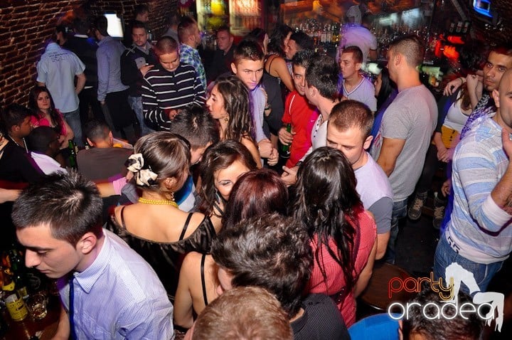 Distracţie şi voie bună în Escape, 