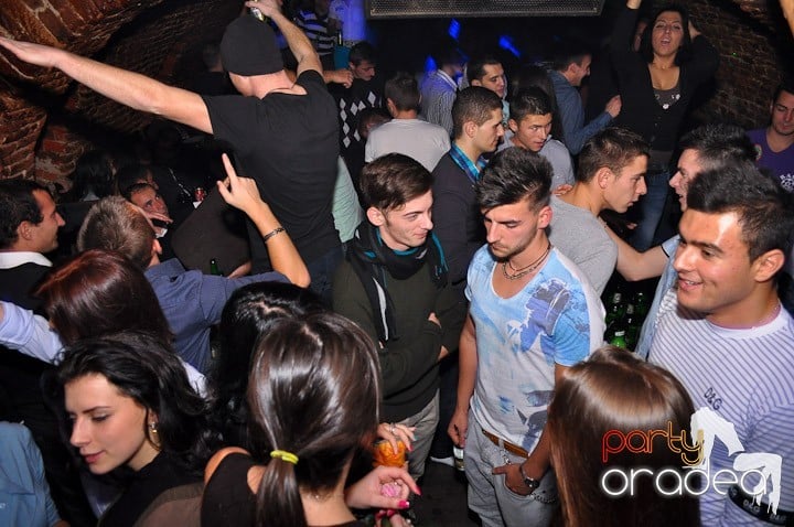 Distracţie şi voie bună în Escape, 