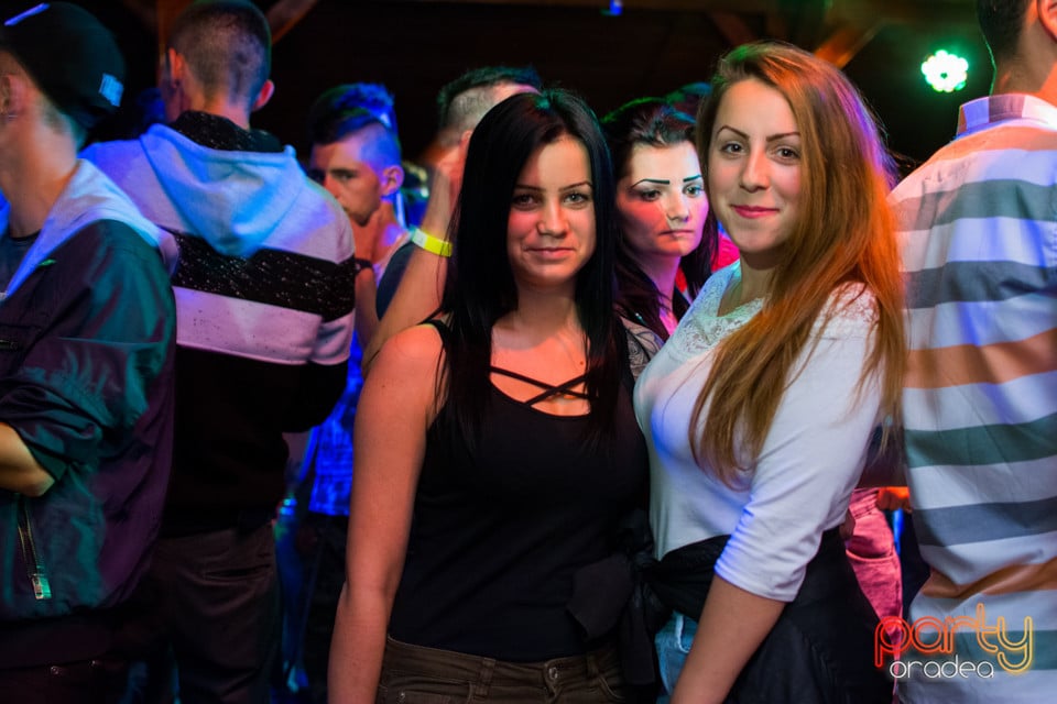 DJ Acca in The Mix, 