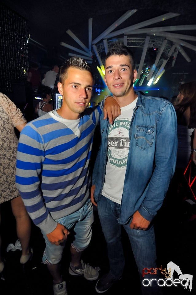 DJ Adrian Eftimie în The One,