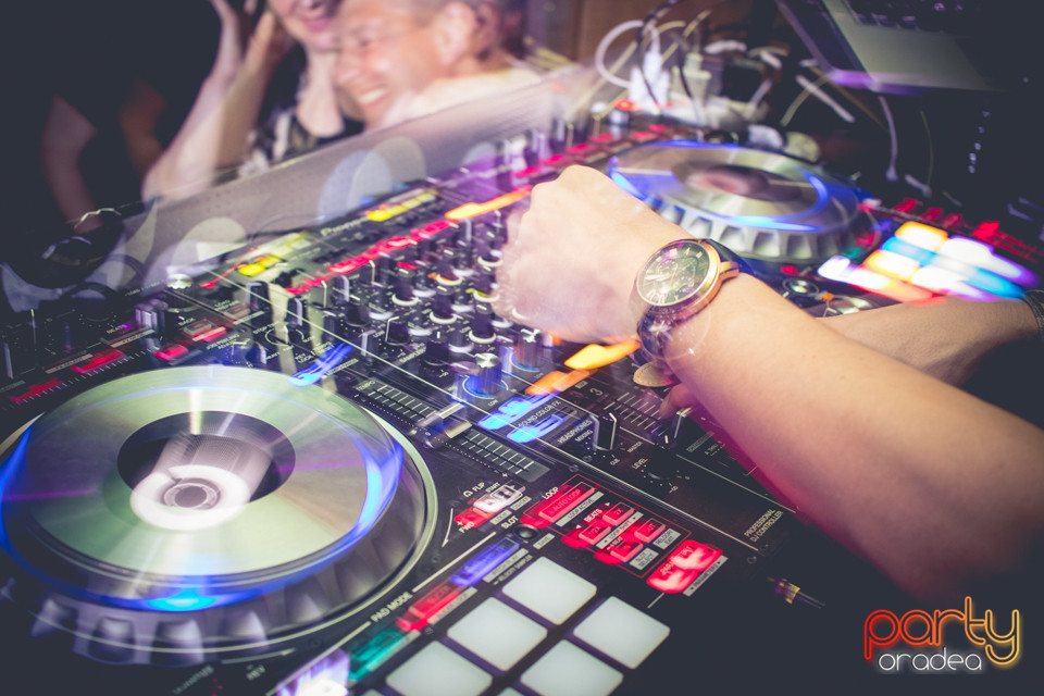 DJ Adriano Nunez @ Green Pub, Green Pub