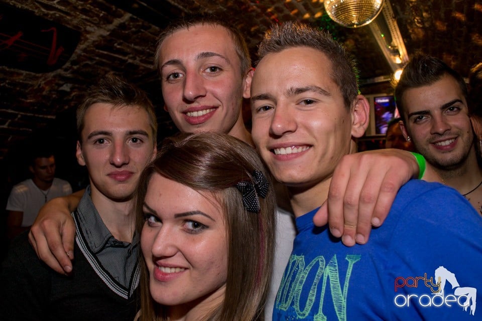 DJ Bíró în Club Escape, 