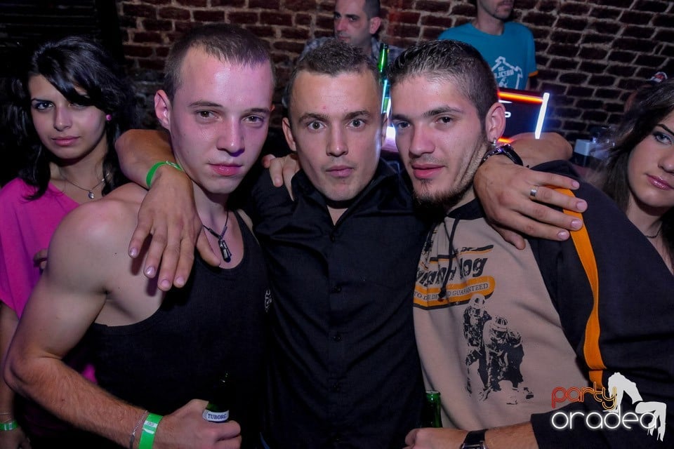 DJ Bíró în Club Escape,