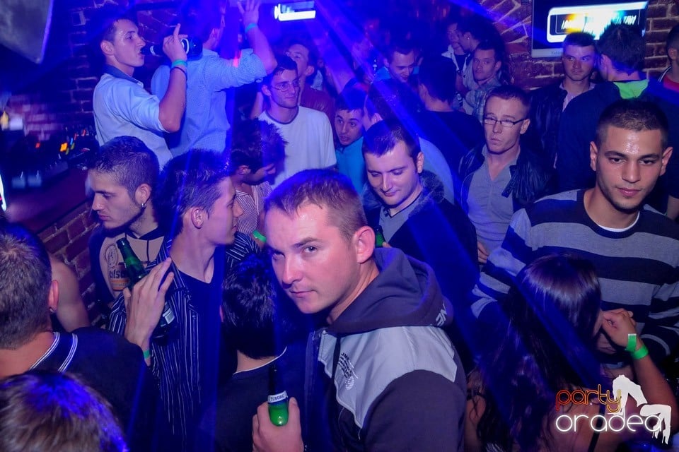 DJ Bíró în Club Escape,