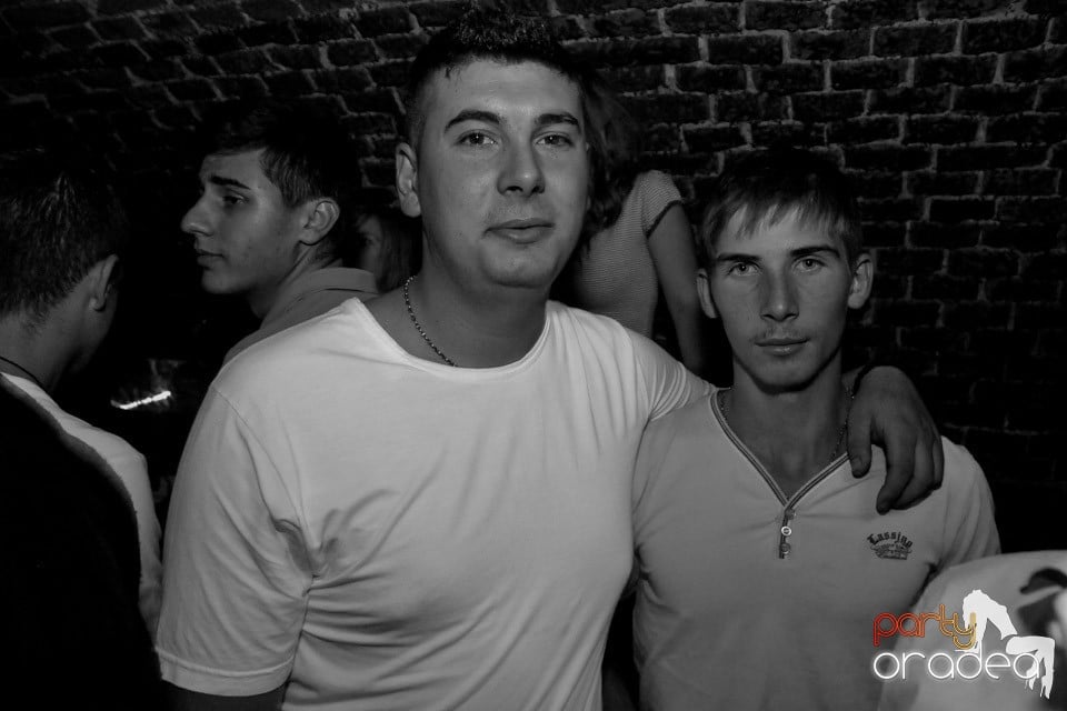 DJ Bíró în Club Escape, 