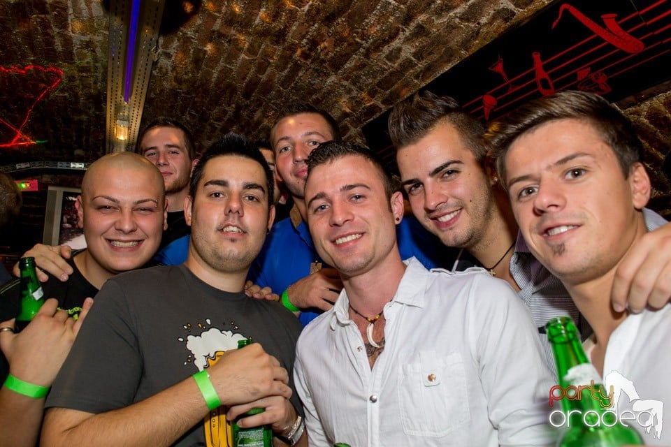 DJ Bíró în Club Escape,