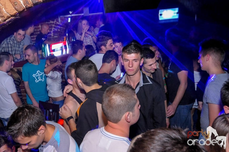 DJ Bíró în Club Escape,