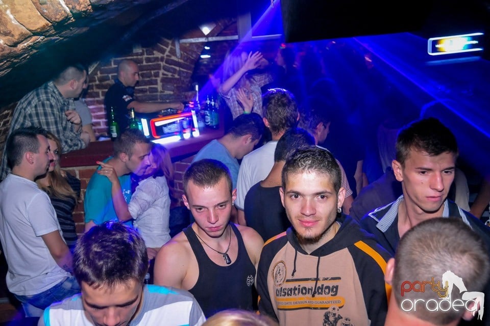 DJ Bíró în Club Escape, 