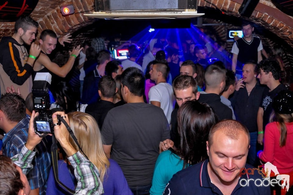 DJ Bíró în Club Escape,